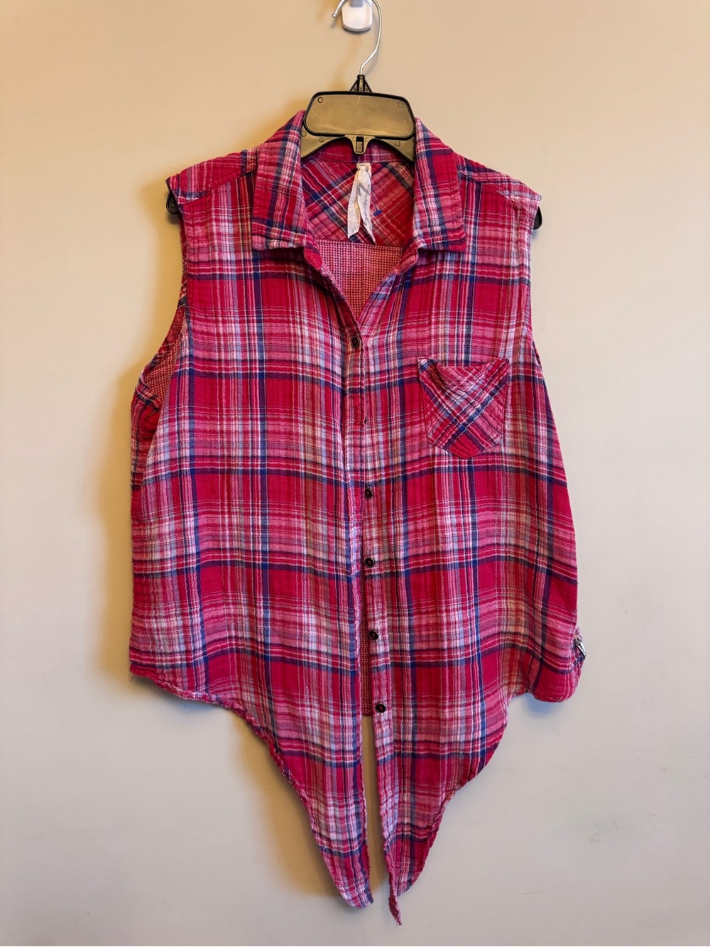 Seven7 Plaid Sleeveless Button-Down Shirt